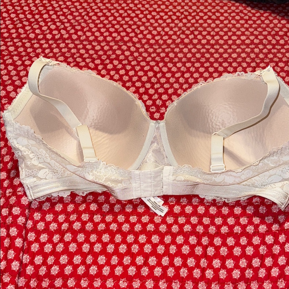 VS PINK BRA - Picture 2 of 3